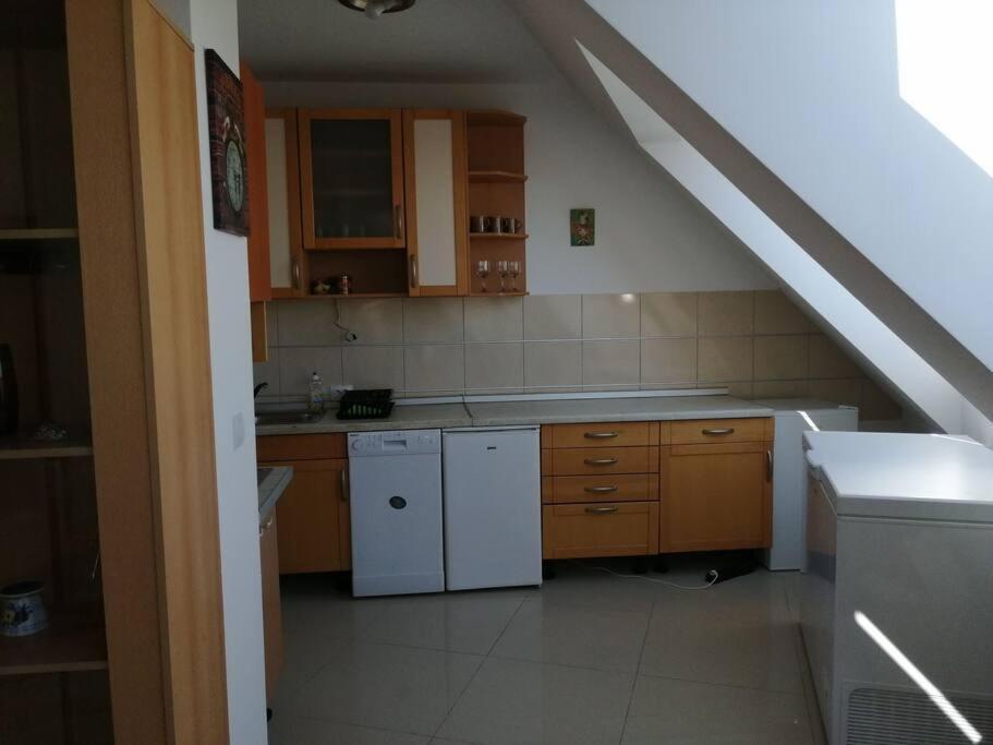 Apartman Natasa 3 Vârşeţ Exterior foto