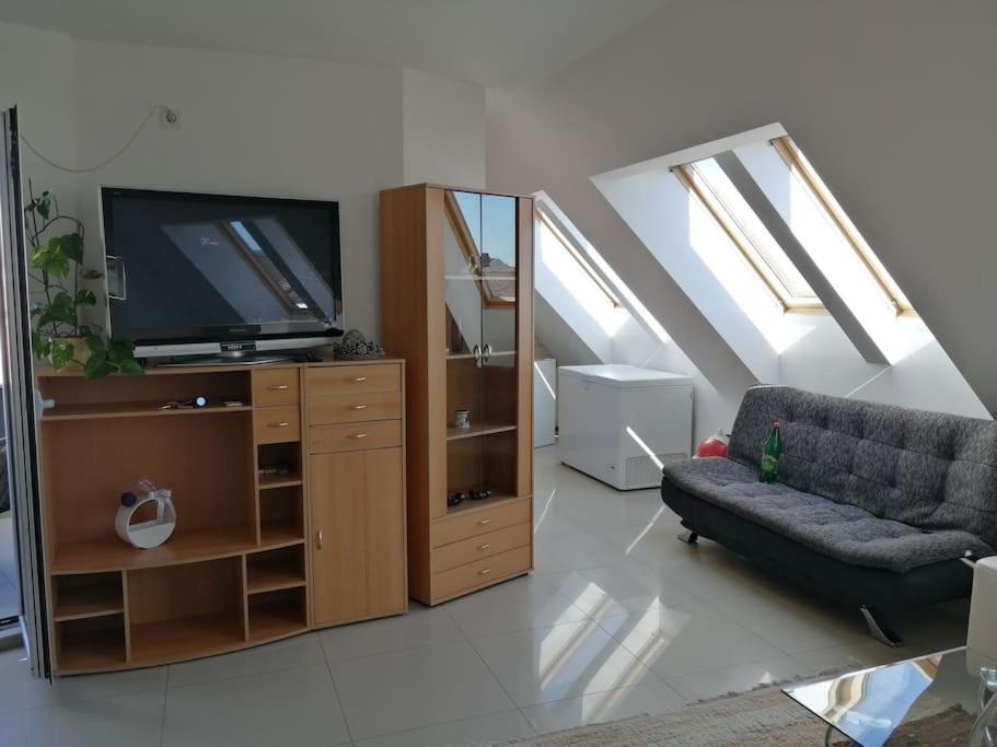 Apartman Natasa 3 Vârşeţ Exterior foto